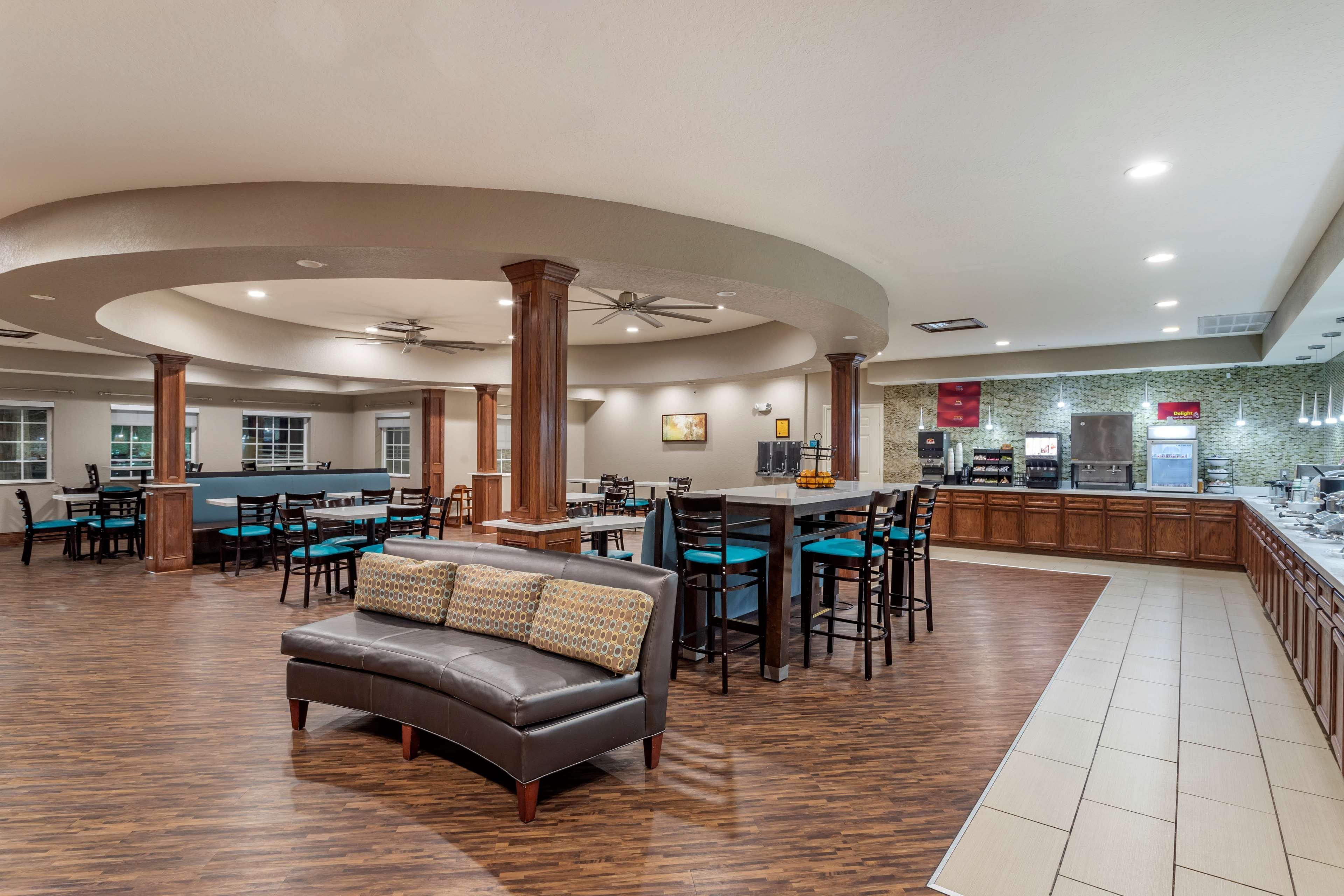 Best Western Plus Galveston Suites Exterior photo