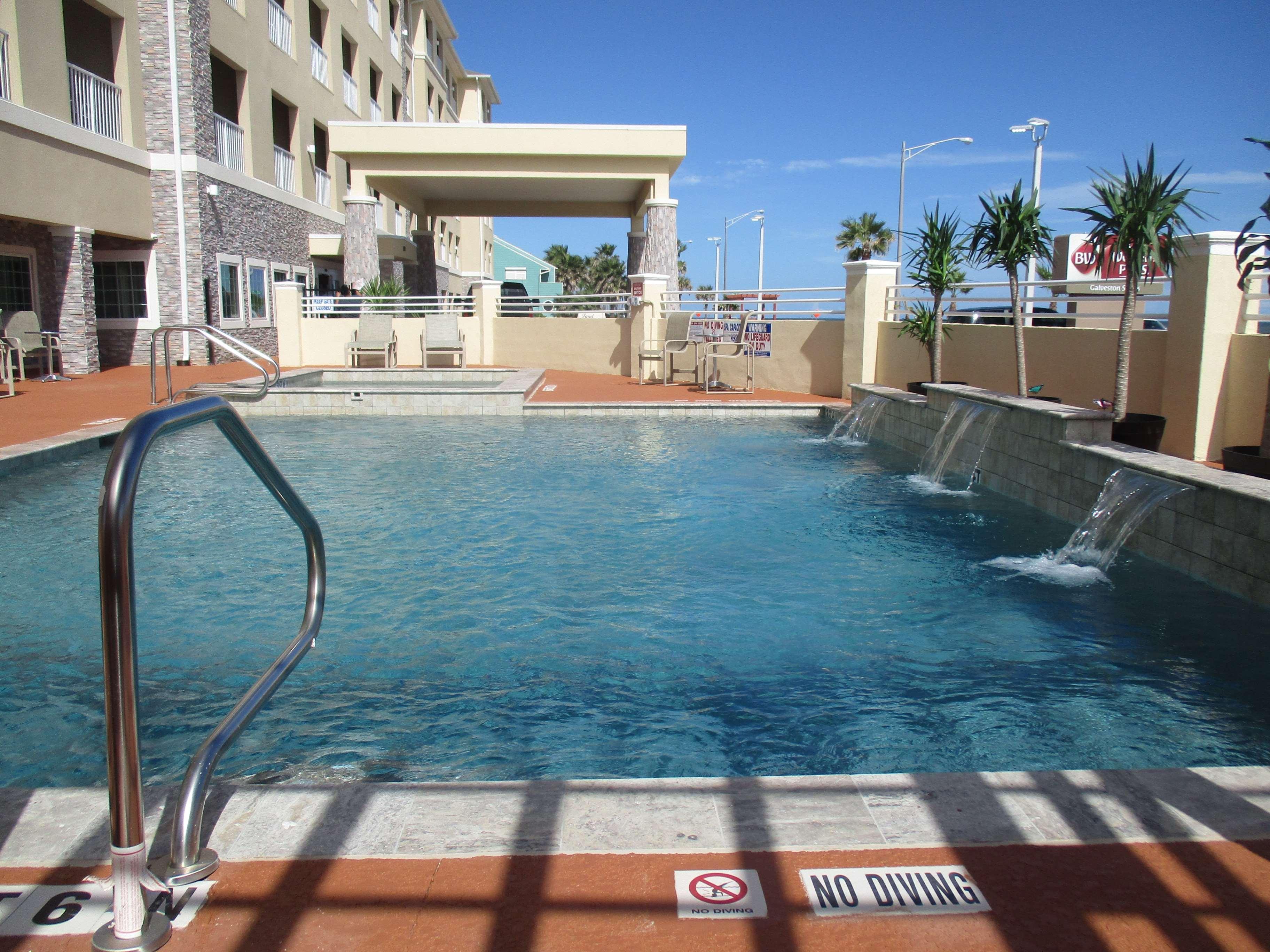 Best Western Plus Galveston Suites Exterior photo