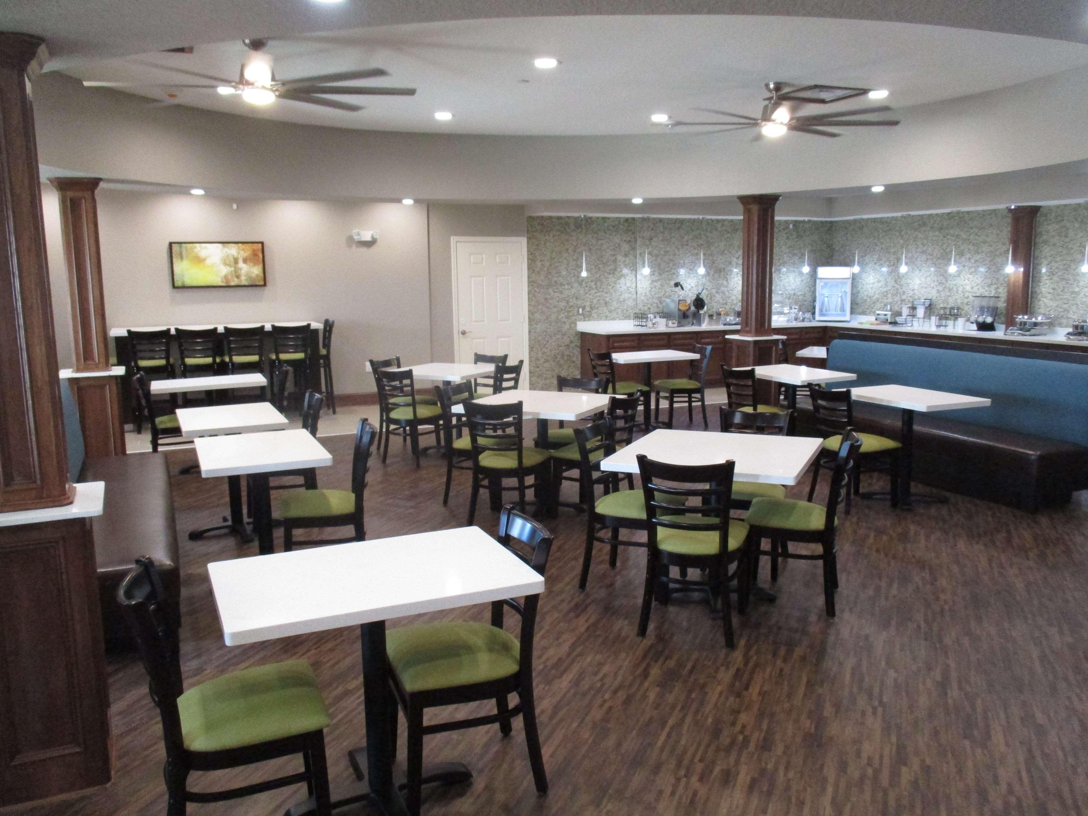 Best Western Plus Galveston Suites Exterior photo